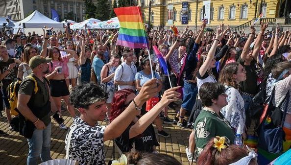 La Nouvelle Génération et la Réaction contre la Propagande LGBT