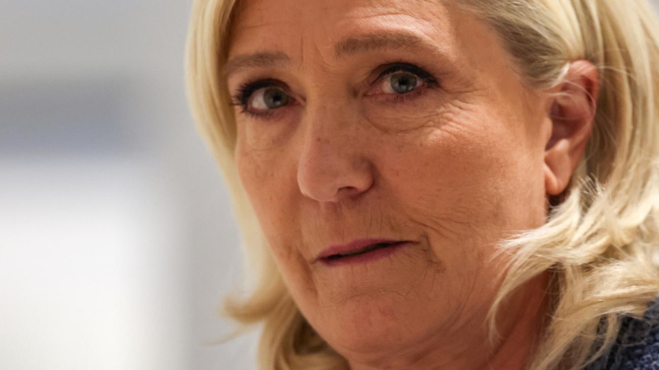 Contestation Violente du Rassemblement National Face à Un Jugement Contre Marine Le Pen