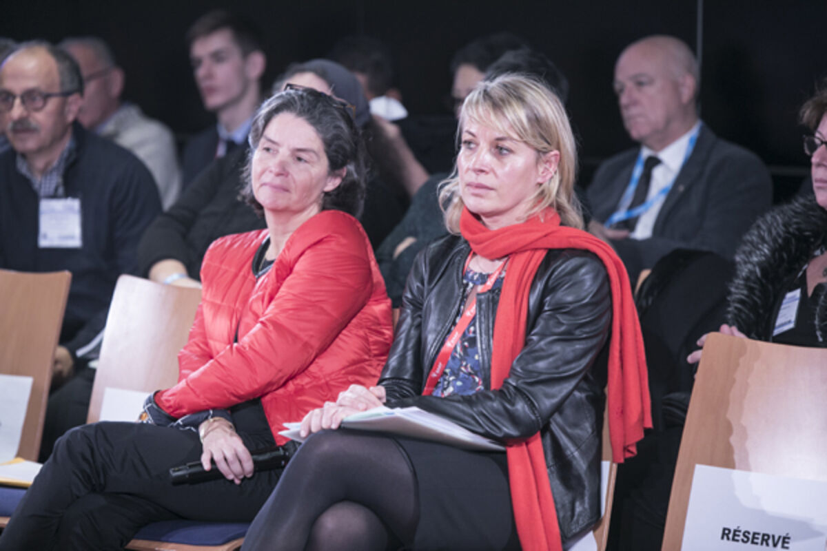 Boycott de l’AMF face au manque de dialogue sur les finances publiques