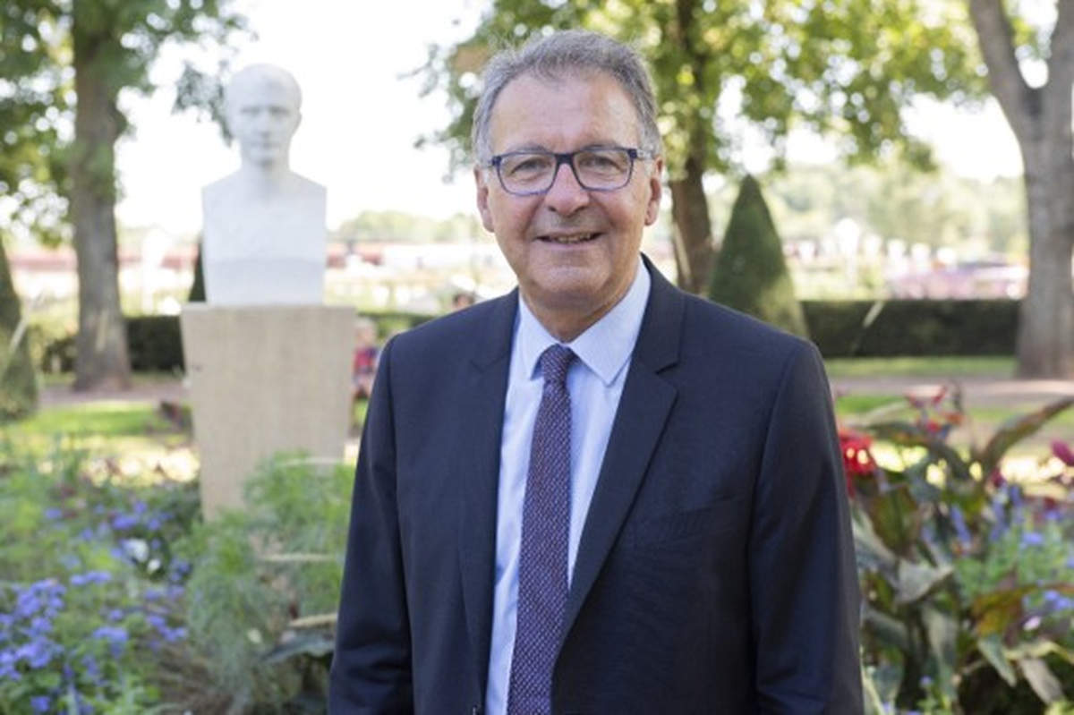 Le maire de Thionville s’engage dans une lutte judiciaire pour protéger sa première adjointe, accusée d’agissements inacceptables