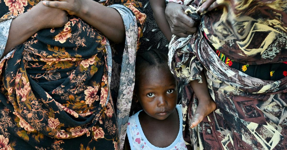 Les enfants américains sans abri atteignent un niveau inquiétant : la menace d’un budget catastrophique de Trump