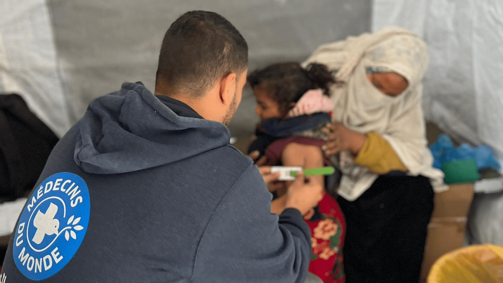 La famine à Gaza transformée en arsenal militaire : le drame humain et les opérations clandestines